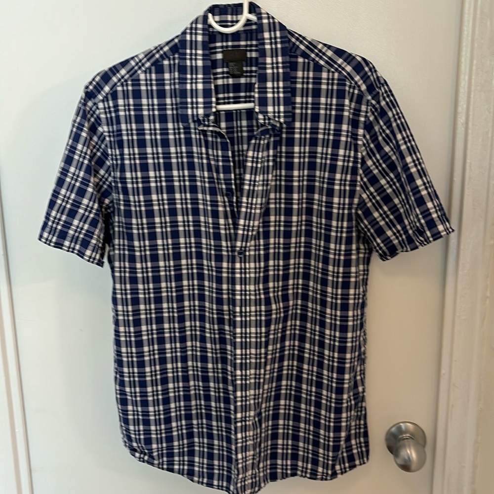 H&M navy blue and white plaid shirt